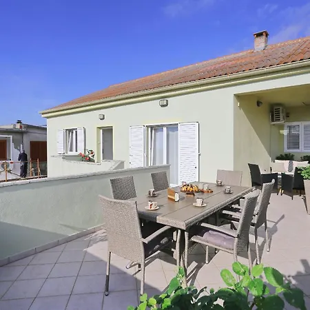 Appartement Seaview Aida *