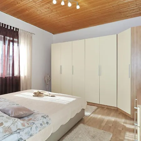 Apartment Seaview Aida *