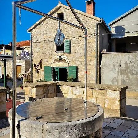 Daire Seaview Aida Posedarje